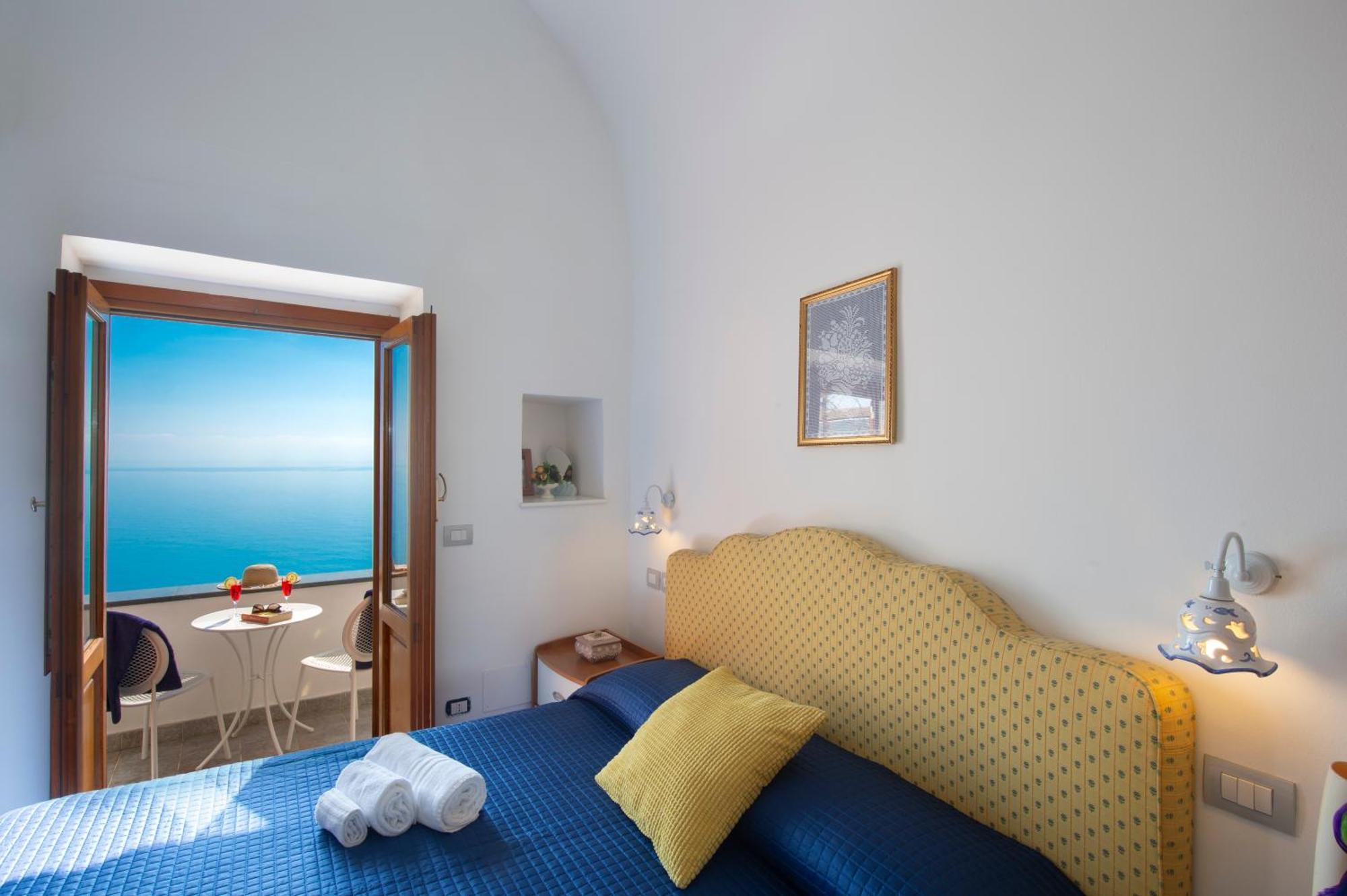La Casa Accanto Amalfi Exteriör bild